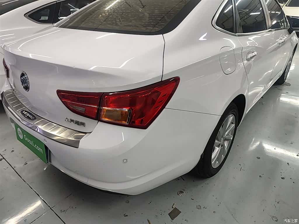 Buick Verano, 2017 8