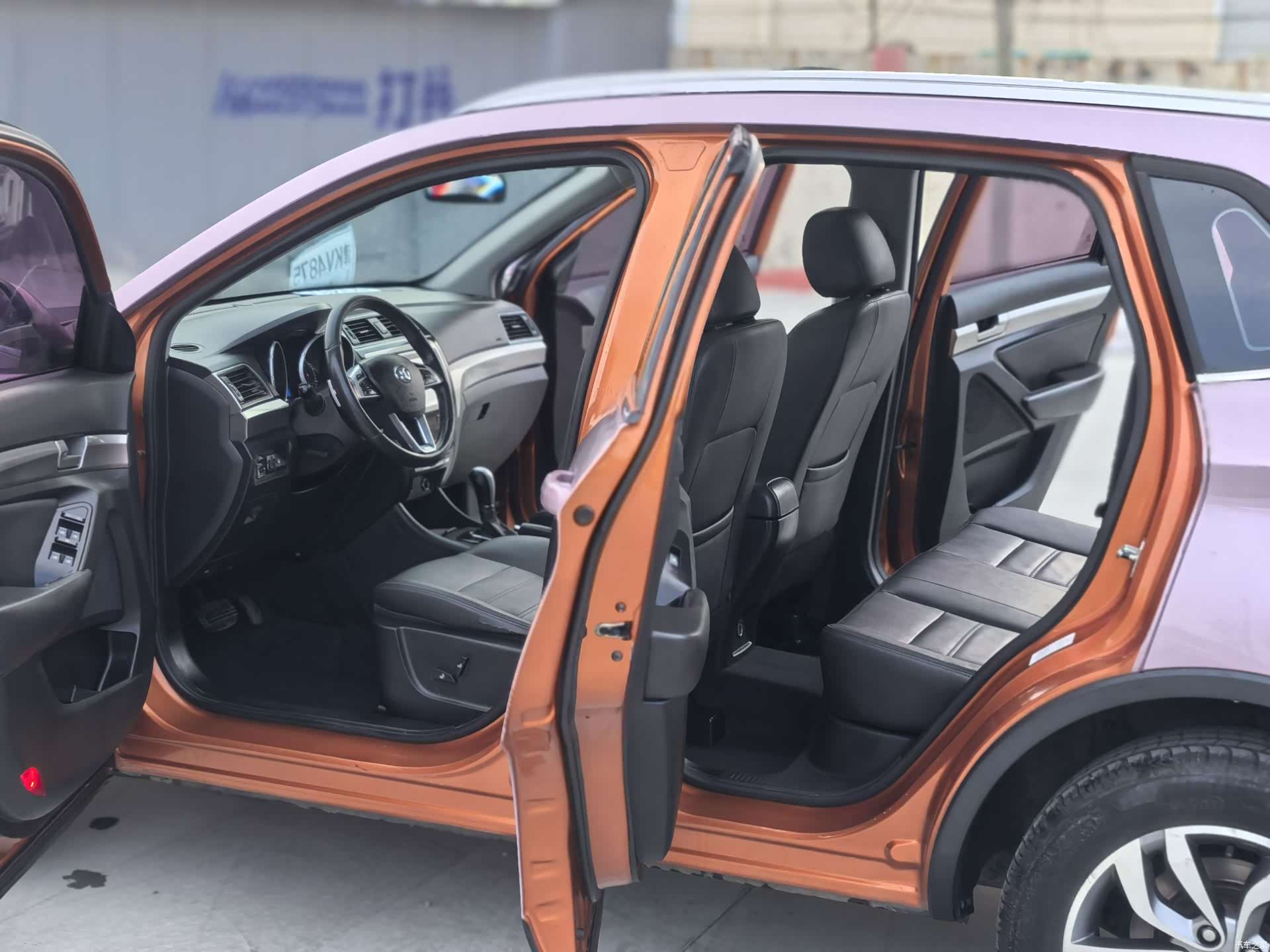 BAIC X65, 2015 15