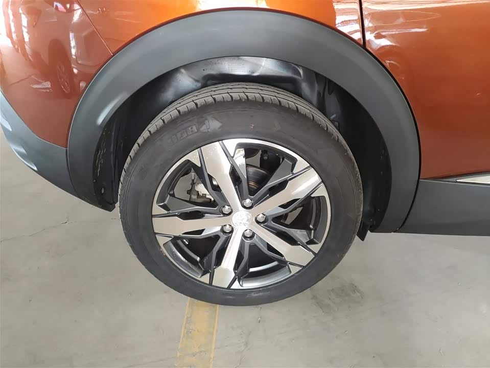 Peugeot 4008