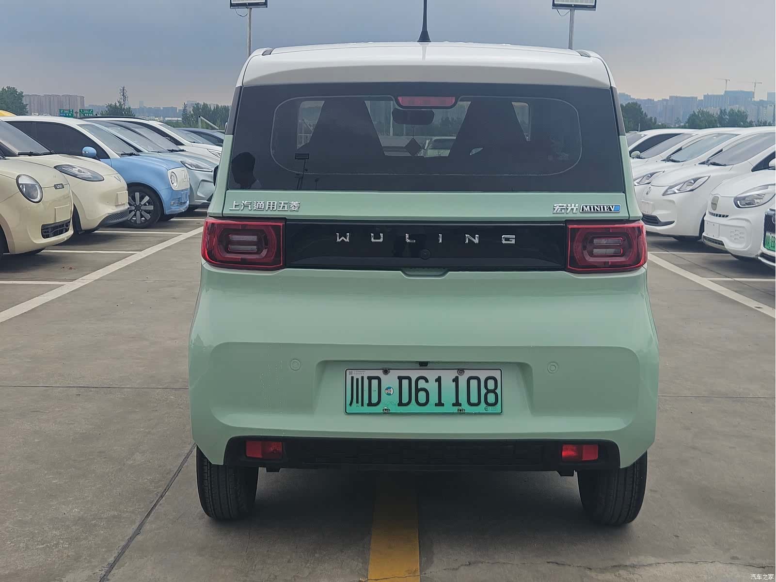 Wuling MINIEV, 2022 все фото