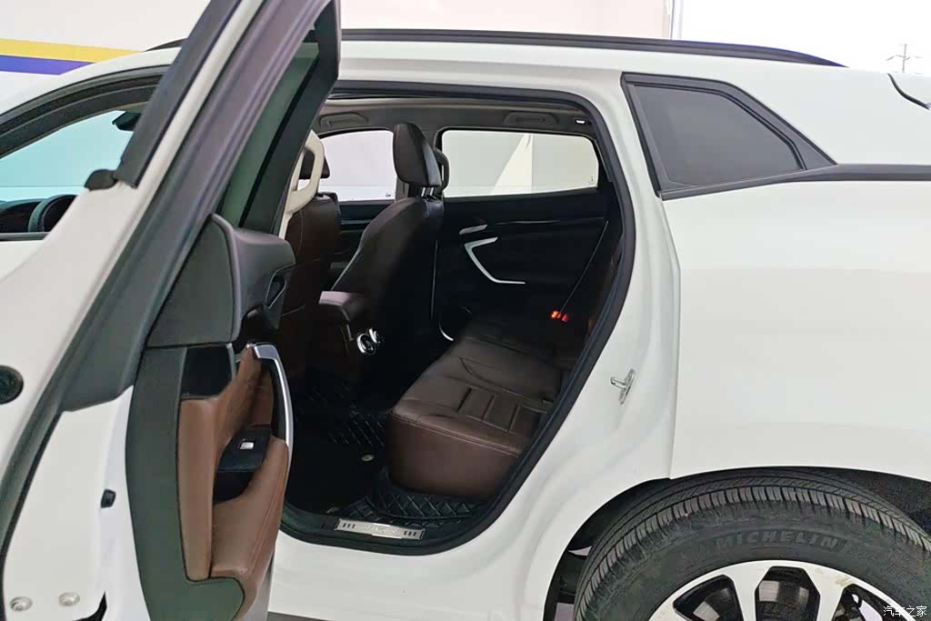 WEY VV7, 2018 11