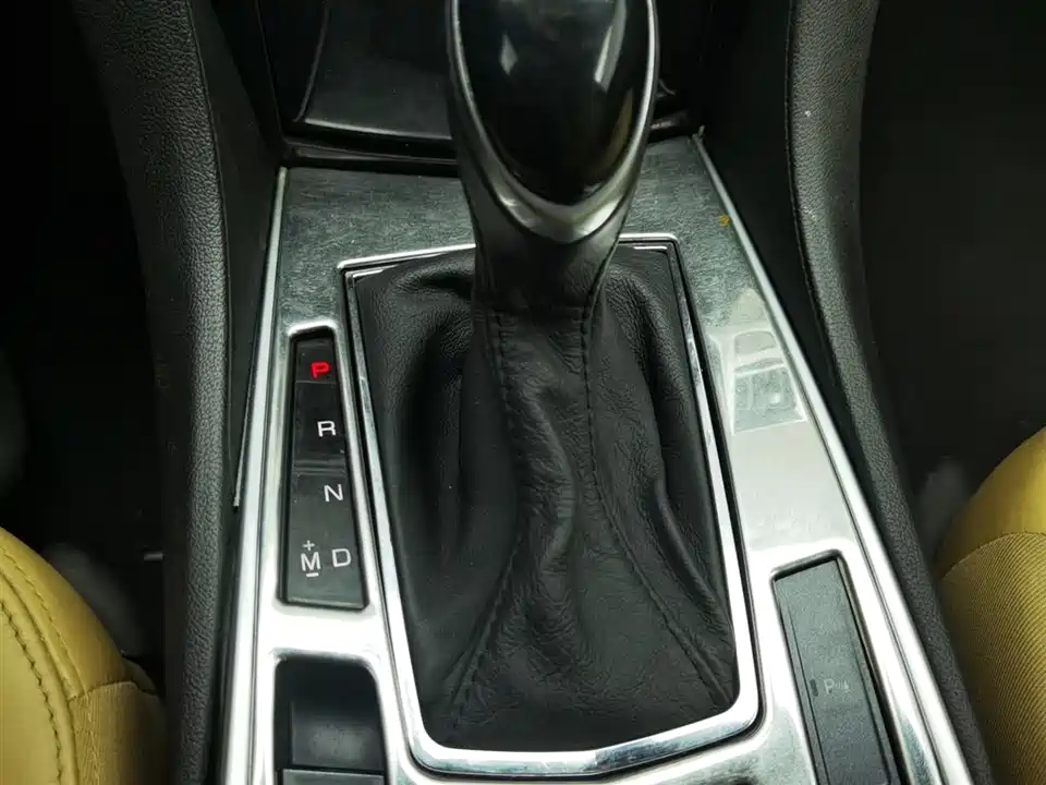 Cadillac SRX