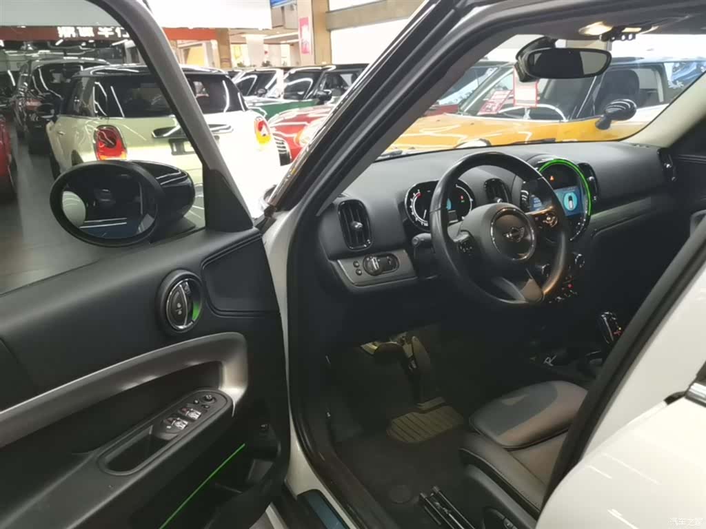 Mini Countryman, 2021 16