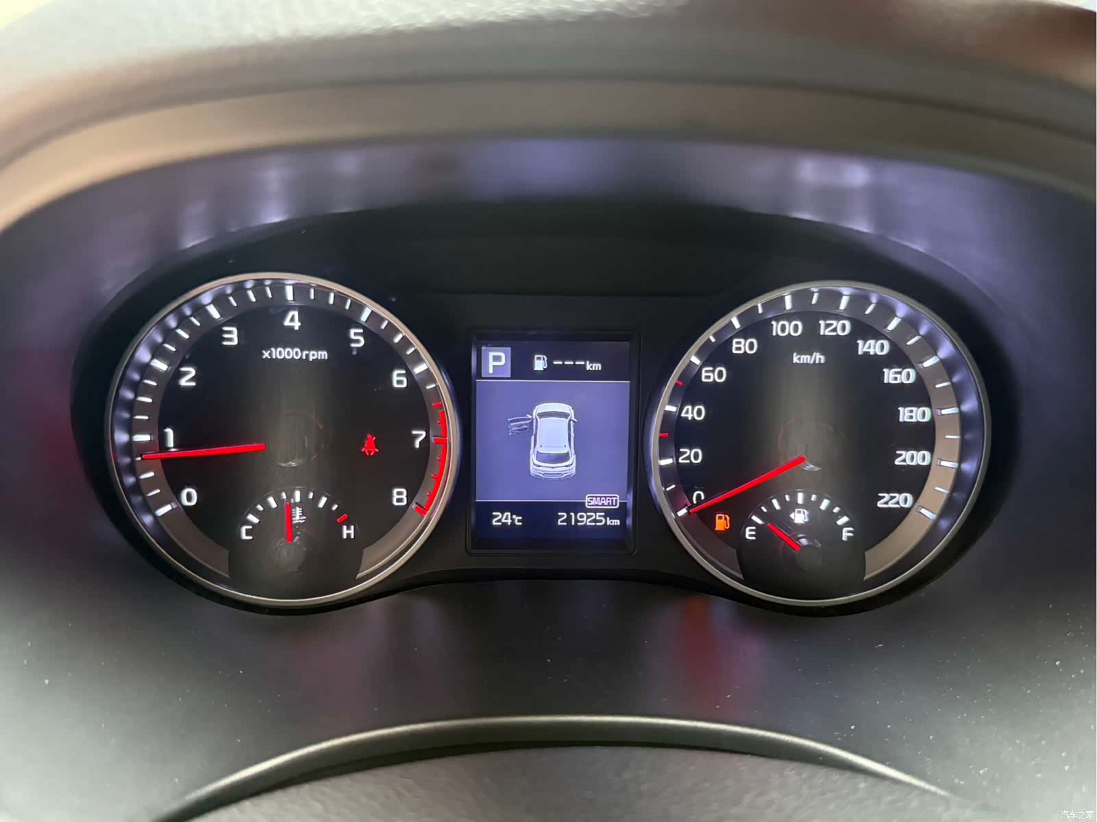 Kia KX1, 2023 12
