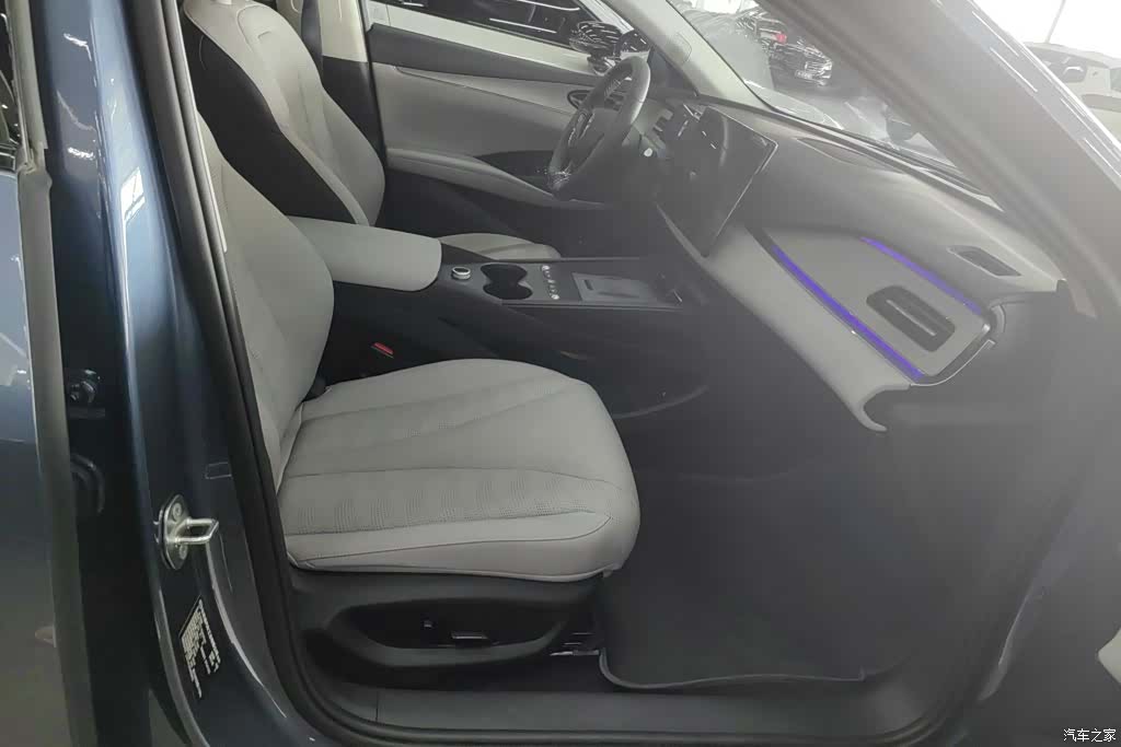 BYD Seal, 2025 8
