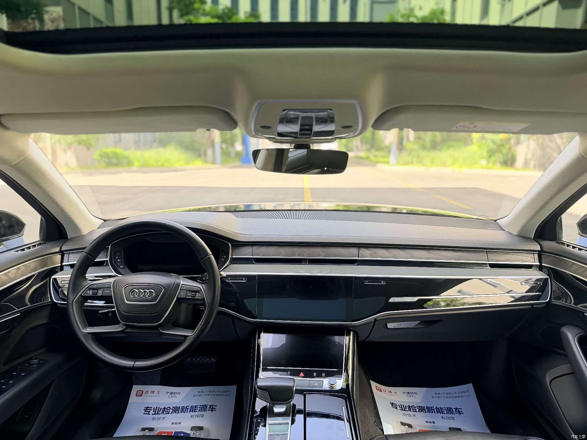 Audi A8L, 2018 все фото