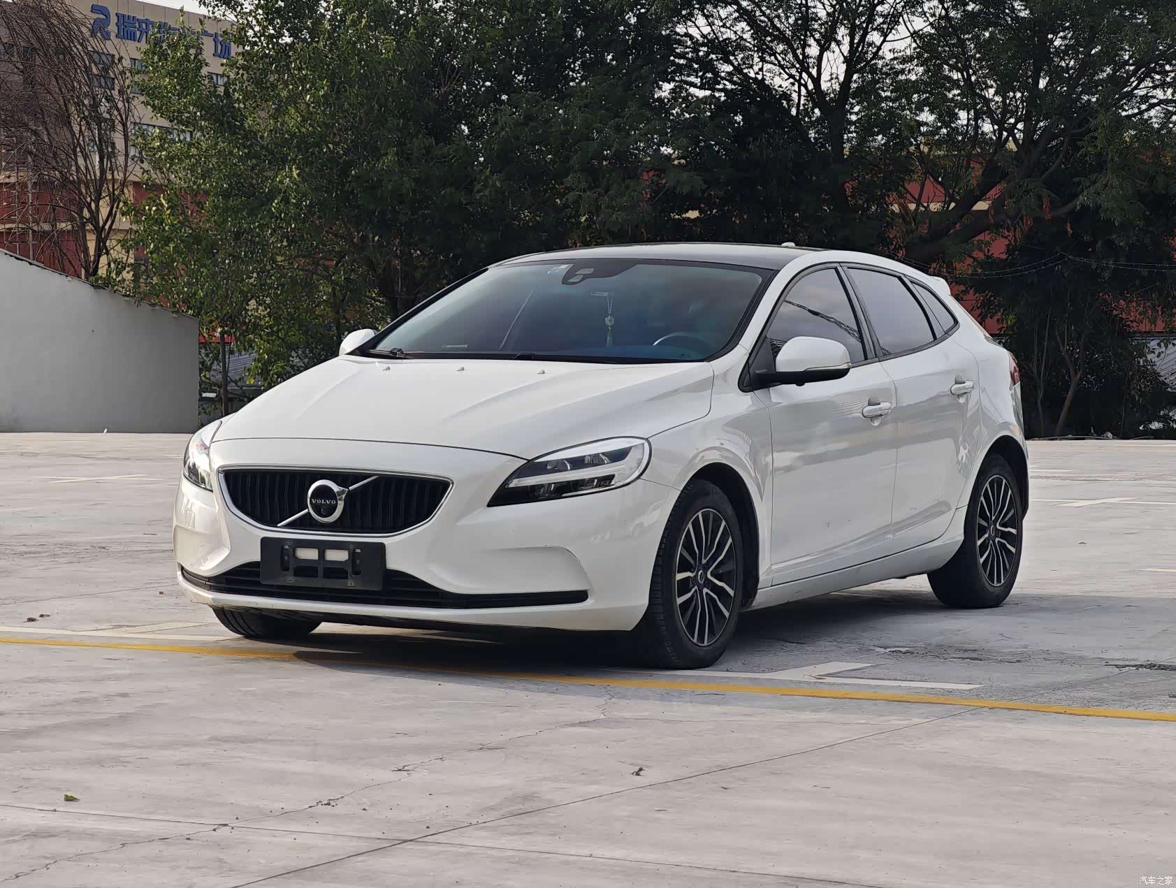 Volvo V40, 2018 2