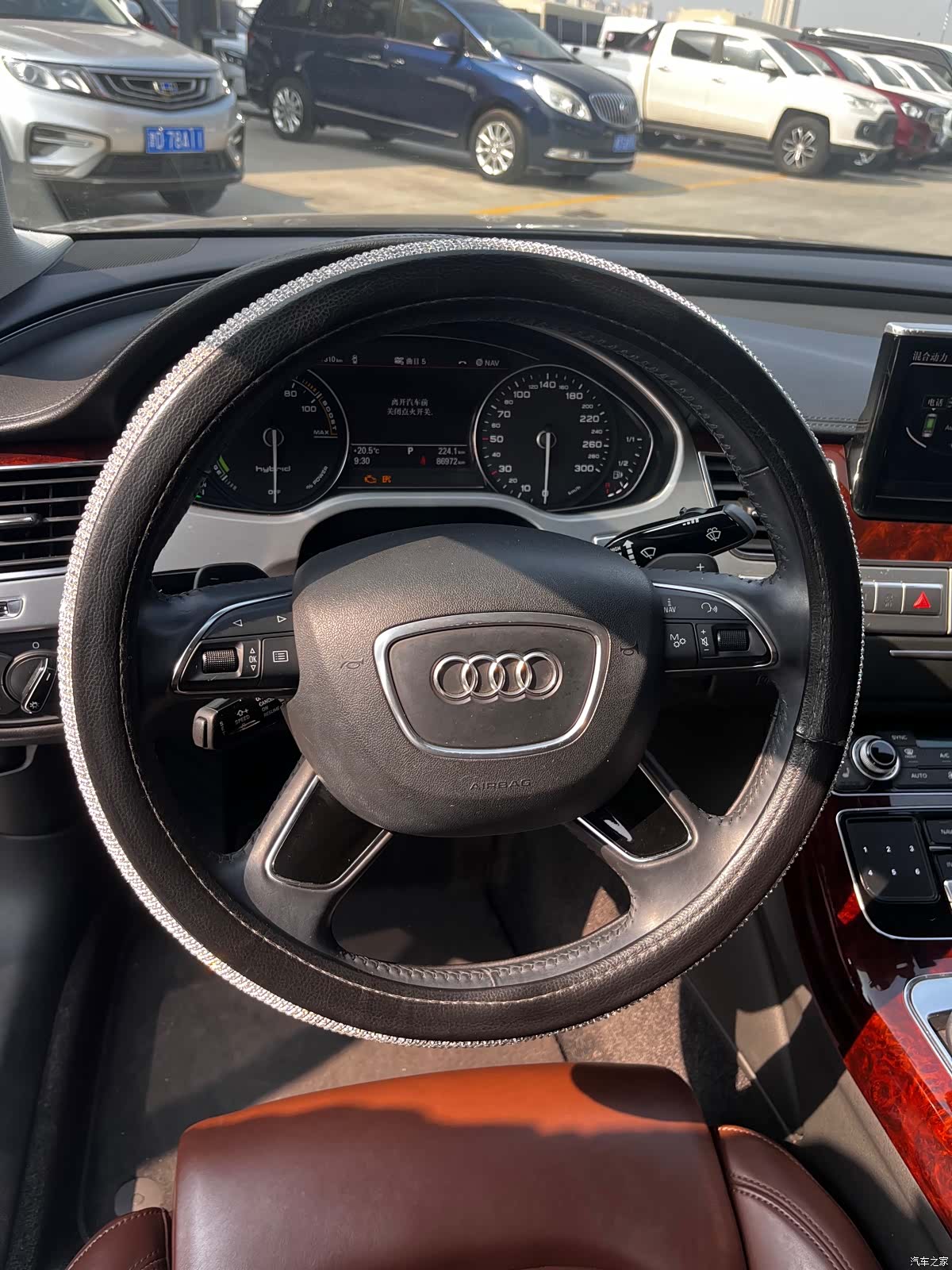 Audi A8L, 2013 11
