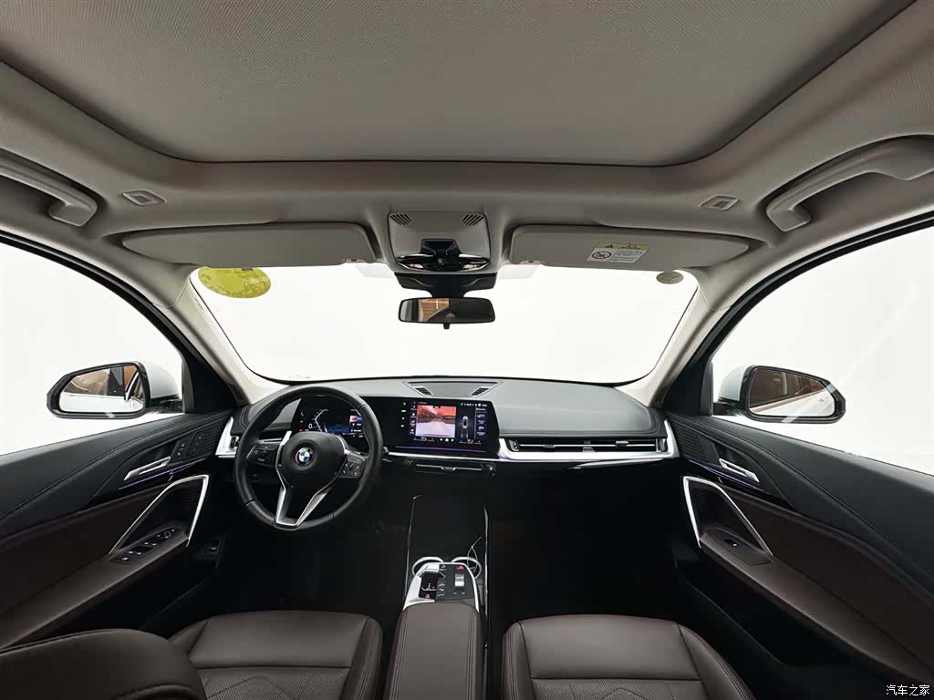 BMW X1, 2023 10