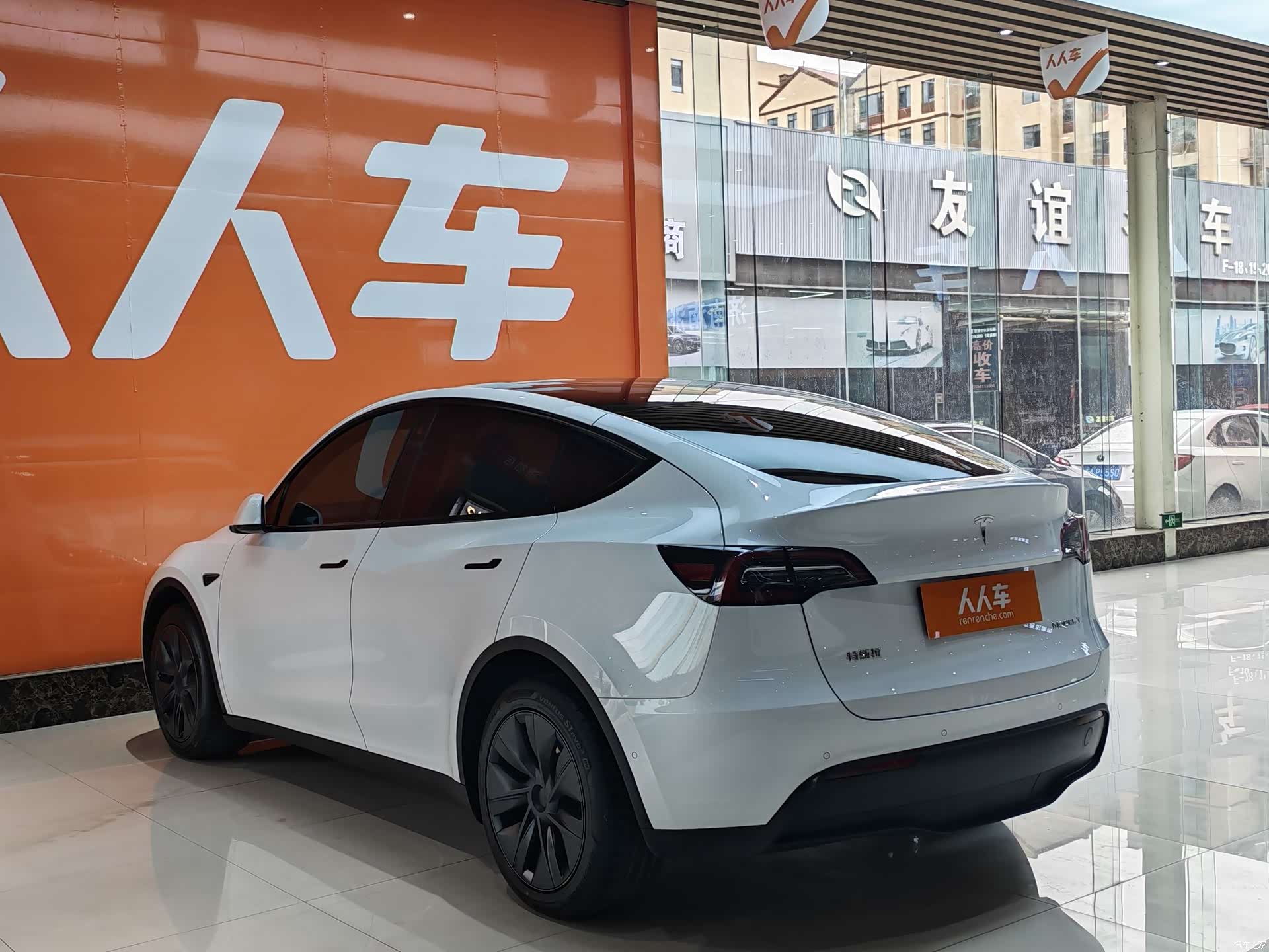 Tesla Model Y, 2023 6