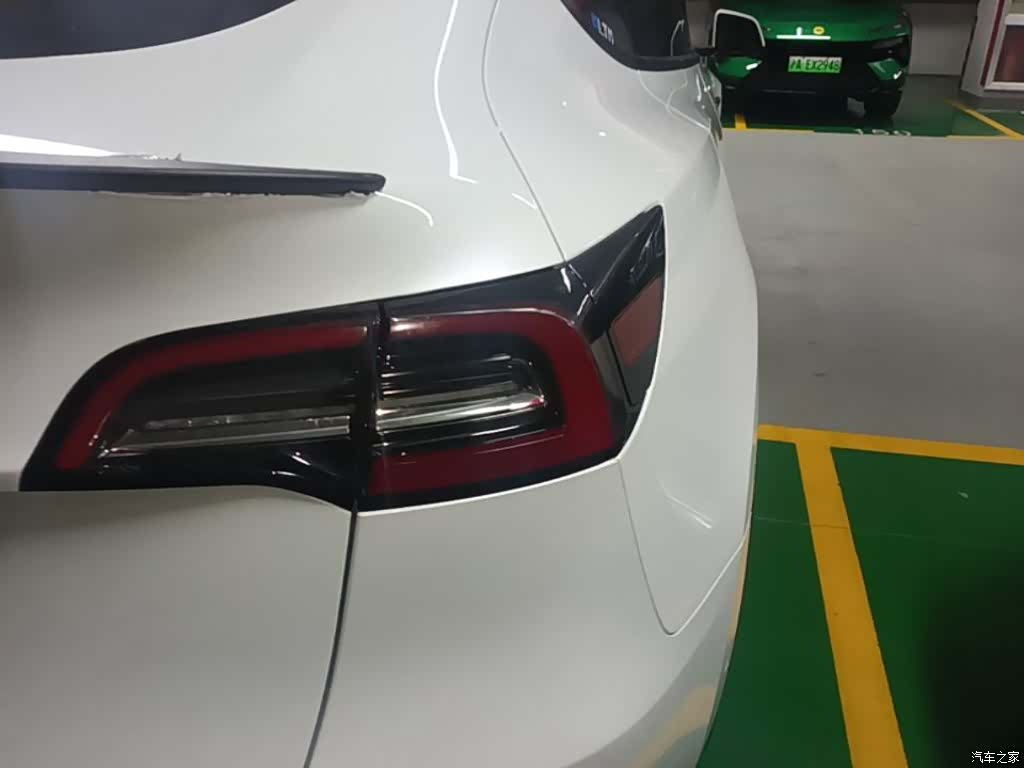 Tesla Model Y, 2023 8