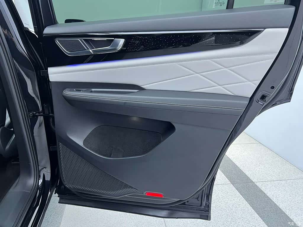 Volkswagen Teramont, 2024 26