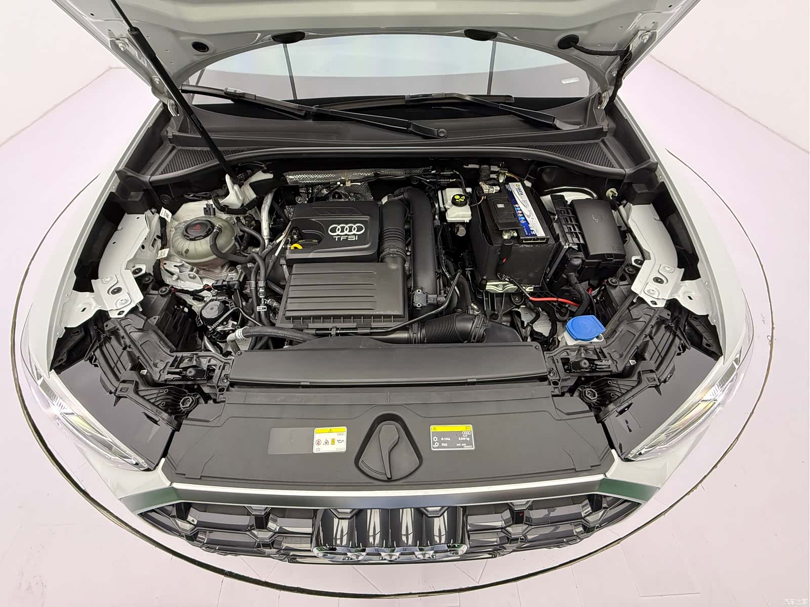 Audi Q3, 2022 8