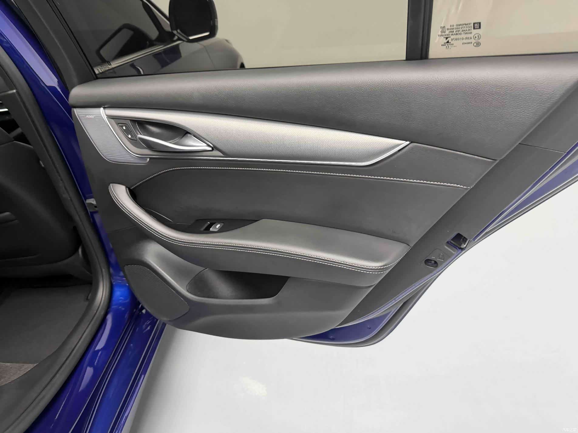 Cadillac CT5, 2023 3