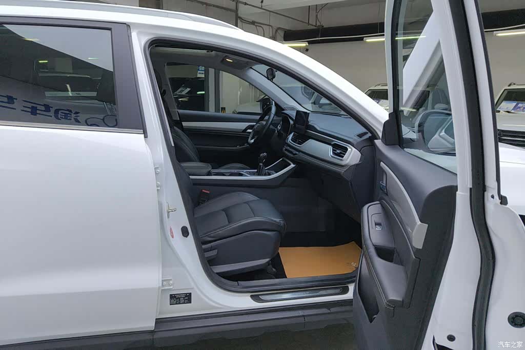 Geely X6, 2020 8
