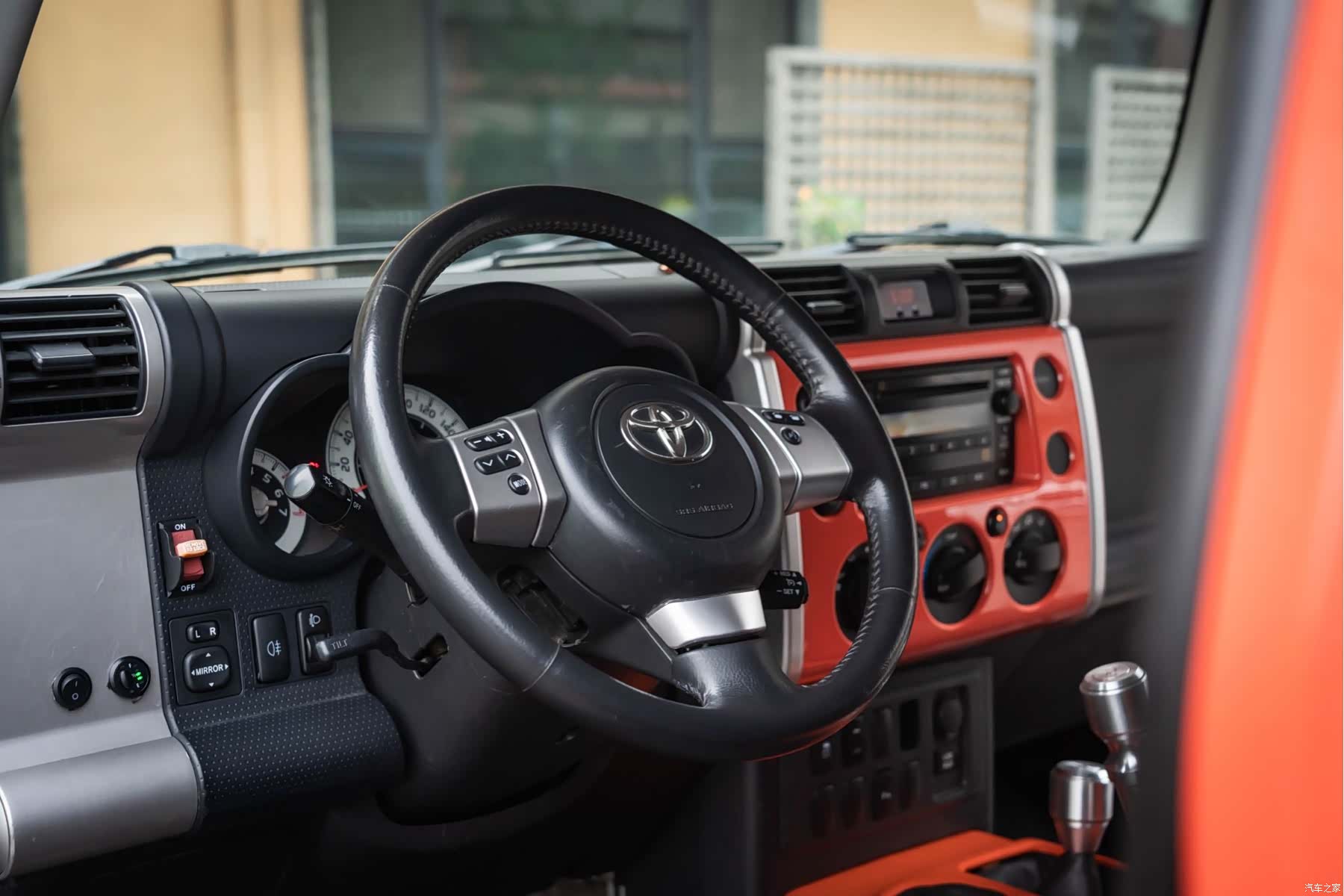 Toyota FJ, 2014 8