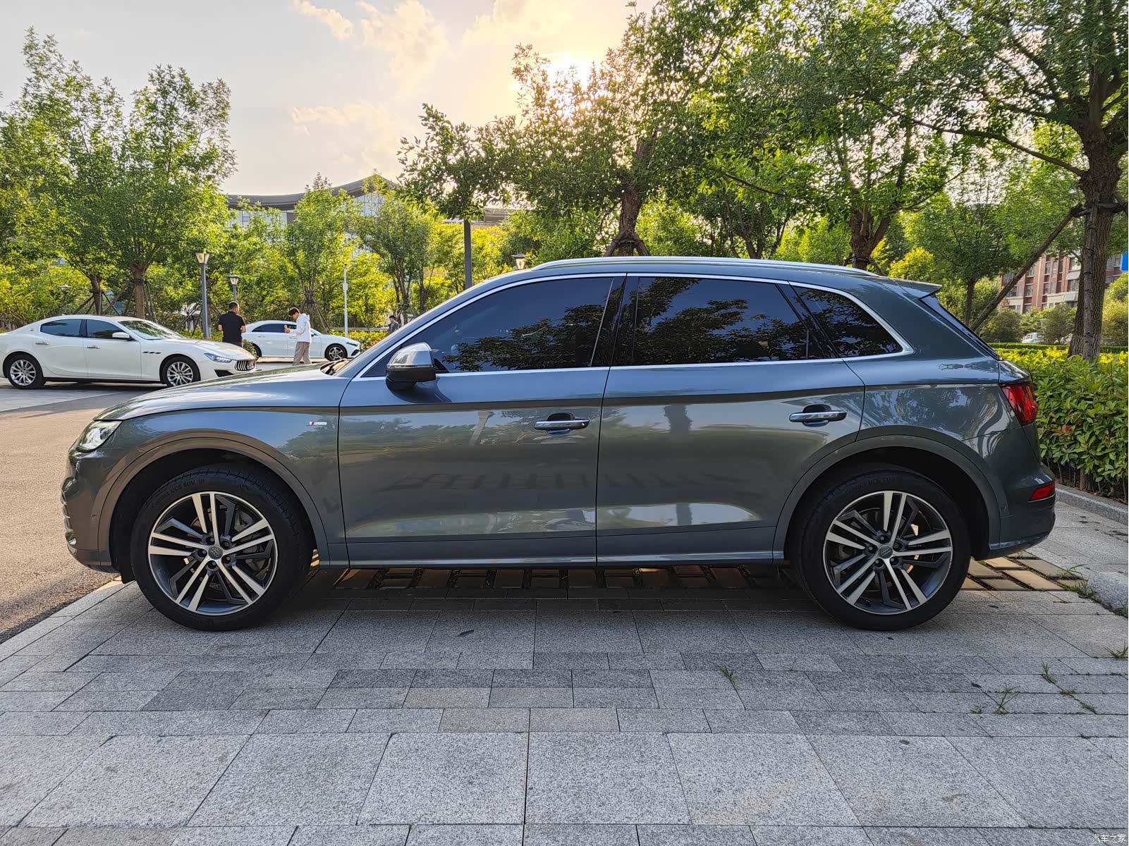 Audi Q5L, 2020 7