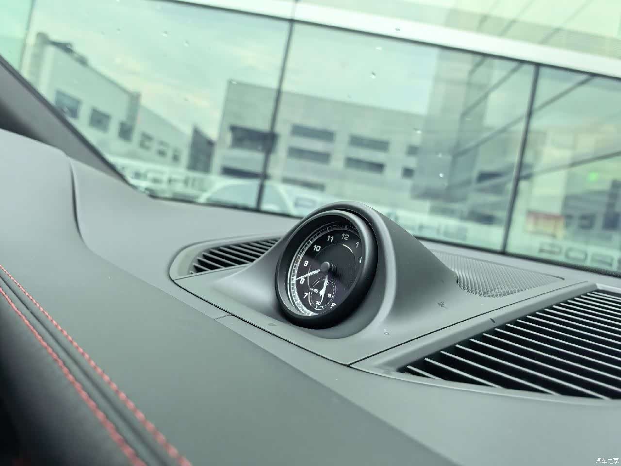Porsche Macan, 2024 14