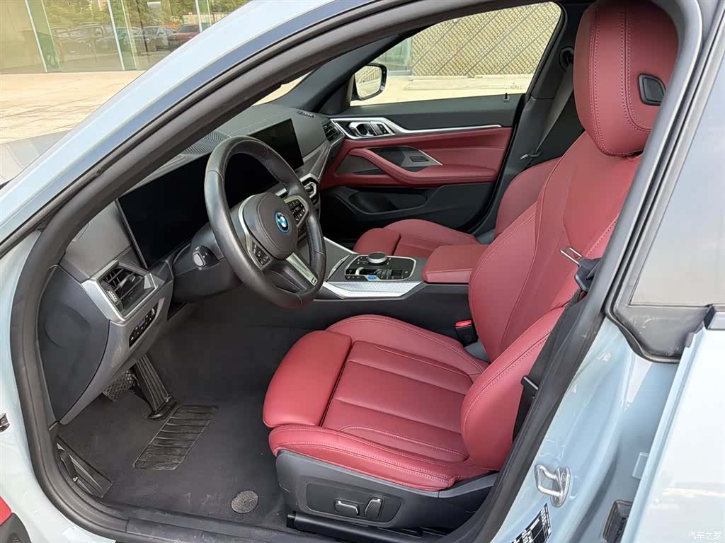 BMW i4, 2025 9
