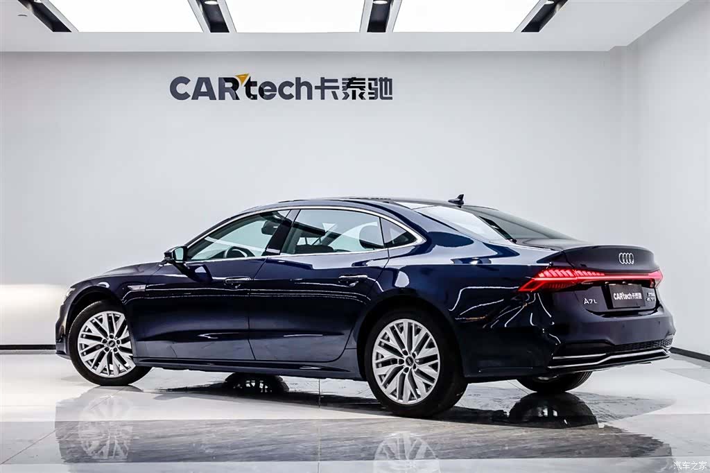 Audi A7L, 2024 4