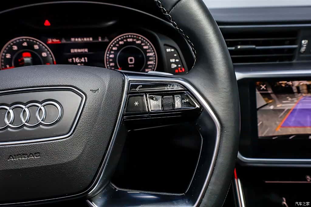 Audi A7L, 2024 16