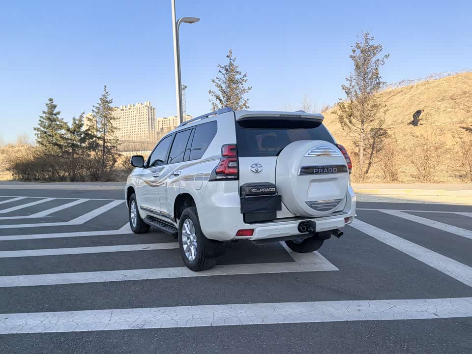 Toyota Prado