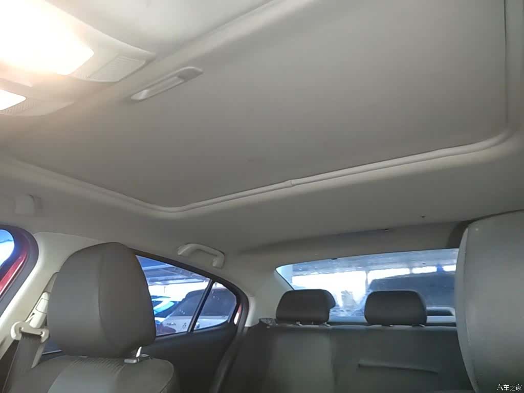 Mazda Mazda3, 2015 18