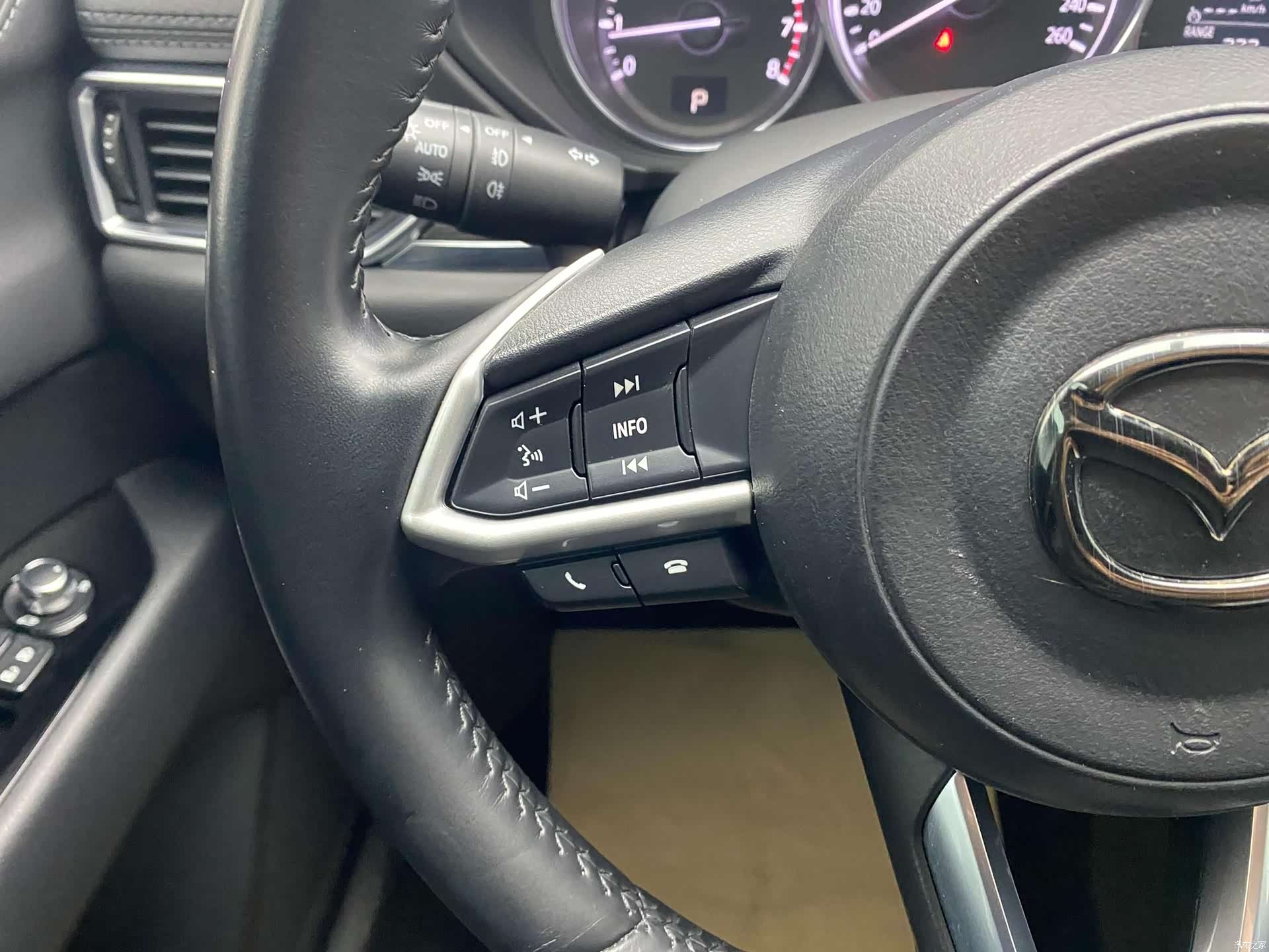 Mazda CX-5, 2019 24