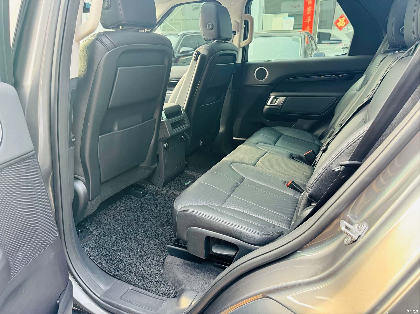 Land Rover Discovery, 2017 17
