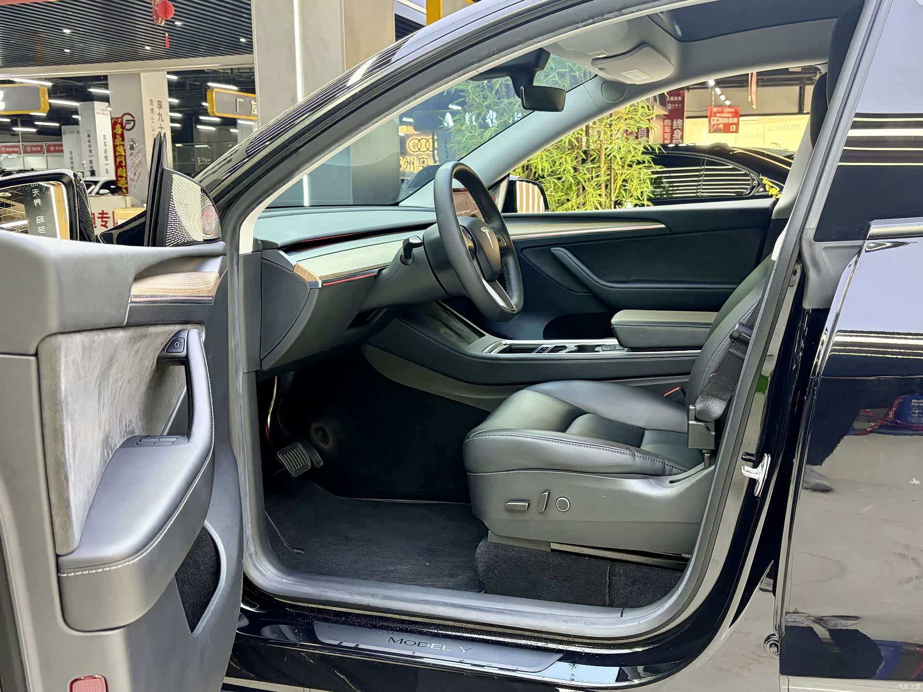 Tesla Model Y, 2022 6