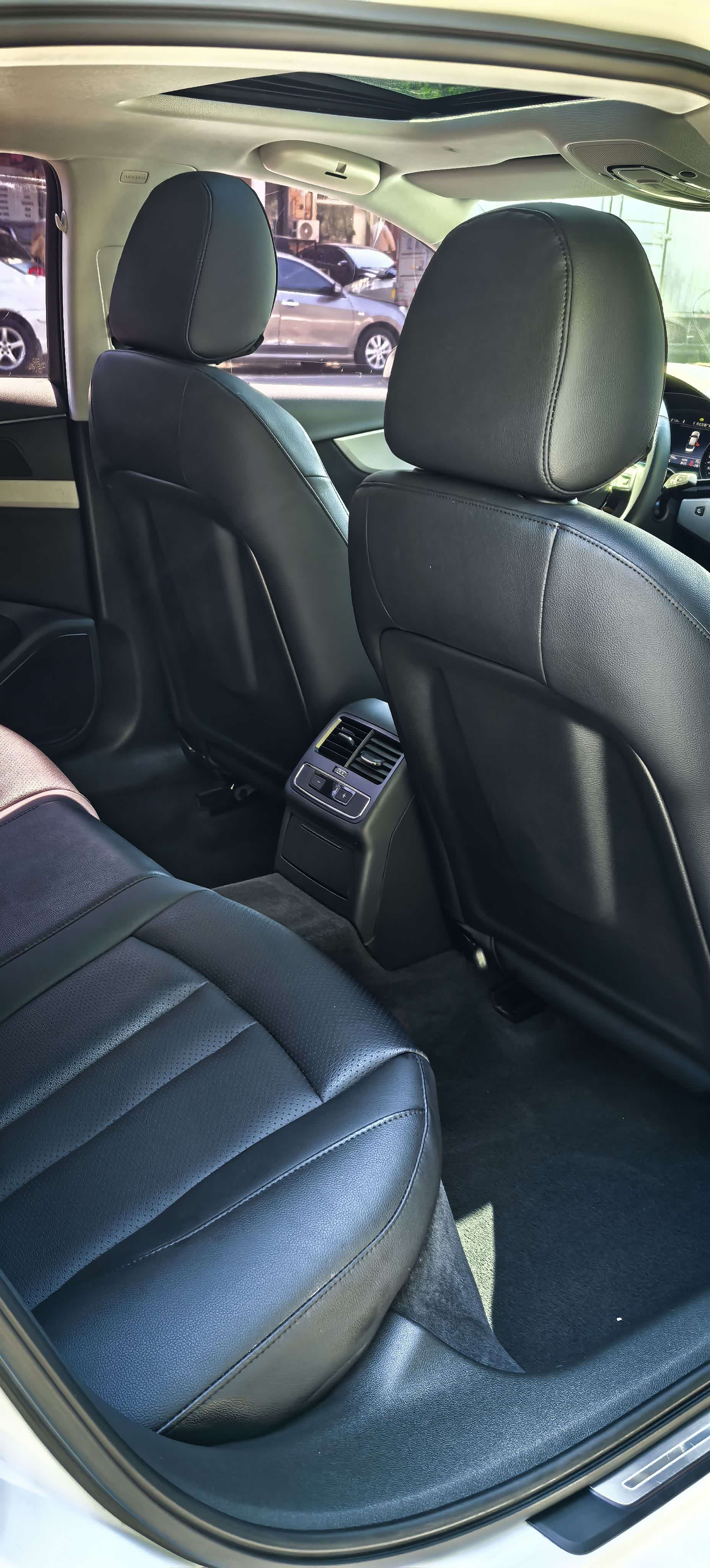 Audi A4L, 2018 9