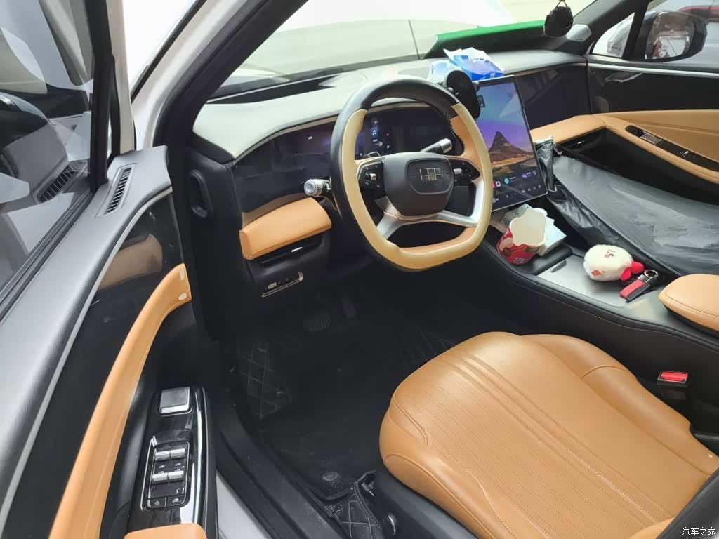 Geely Galaxy L7, 2023 14