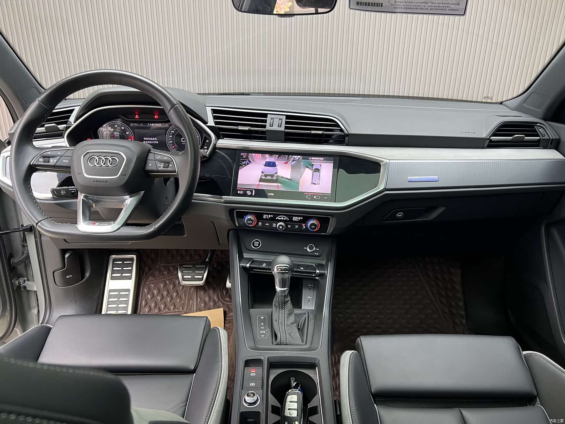 Audi Q3, 2023 все фото