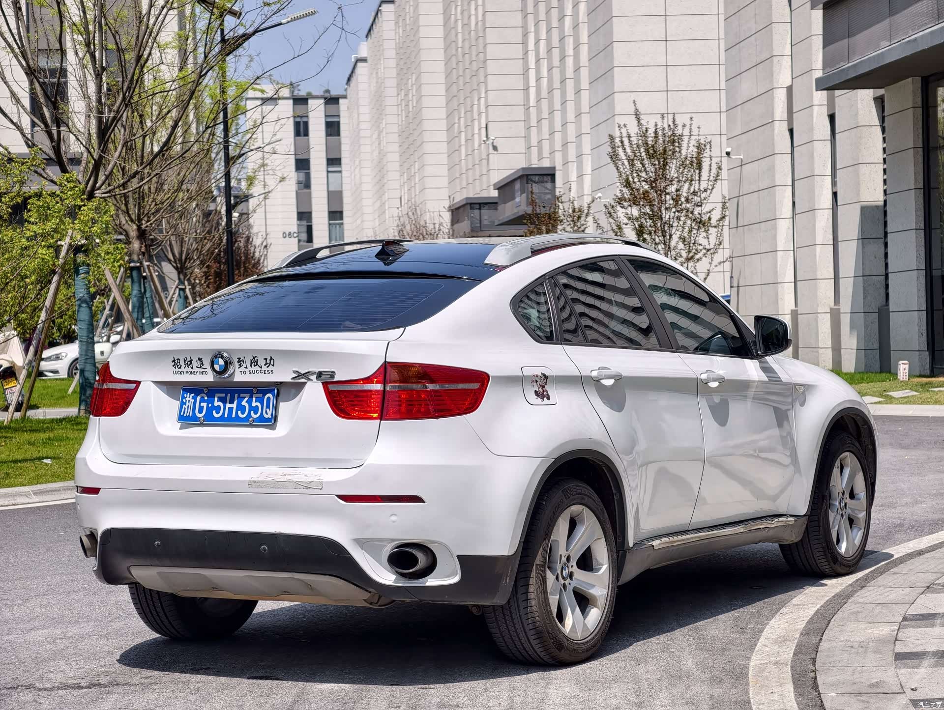 BMW X6, 2011 10