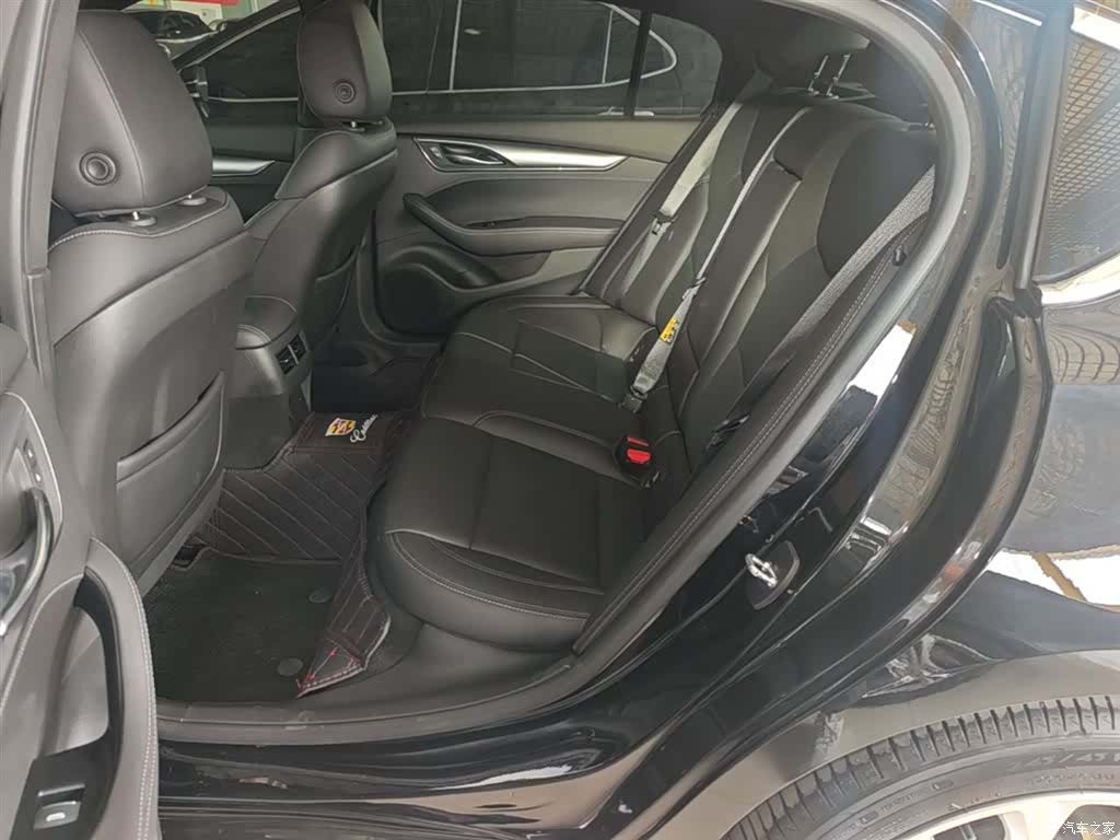 Cadillac CT5, 2023 17