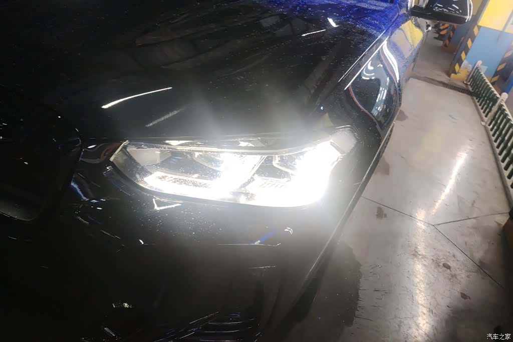 BMW iX3, 2024 все фото