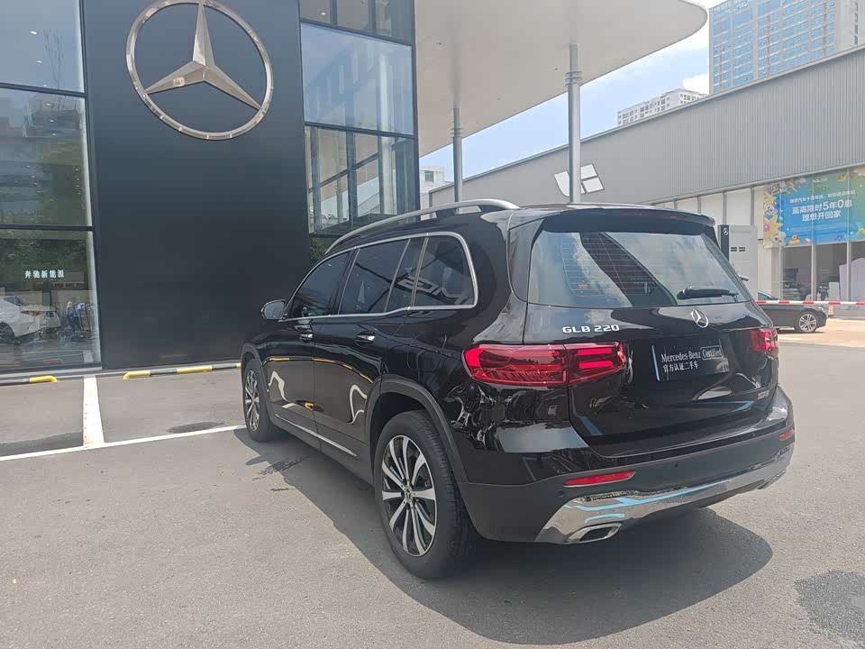 Mercedes-Benz GLB Mercedes-Benz GLB