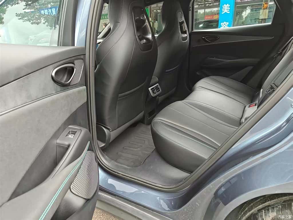 BYD Seal, 2025 19