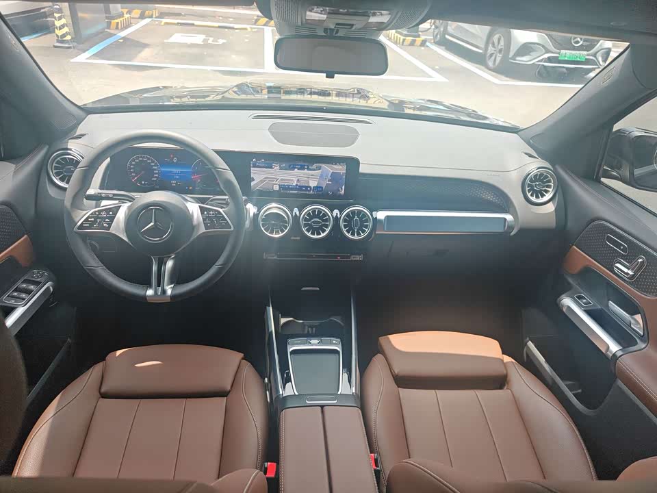 Mercedes-Benz GLB Mercedes-Benz GLB
