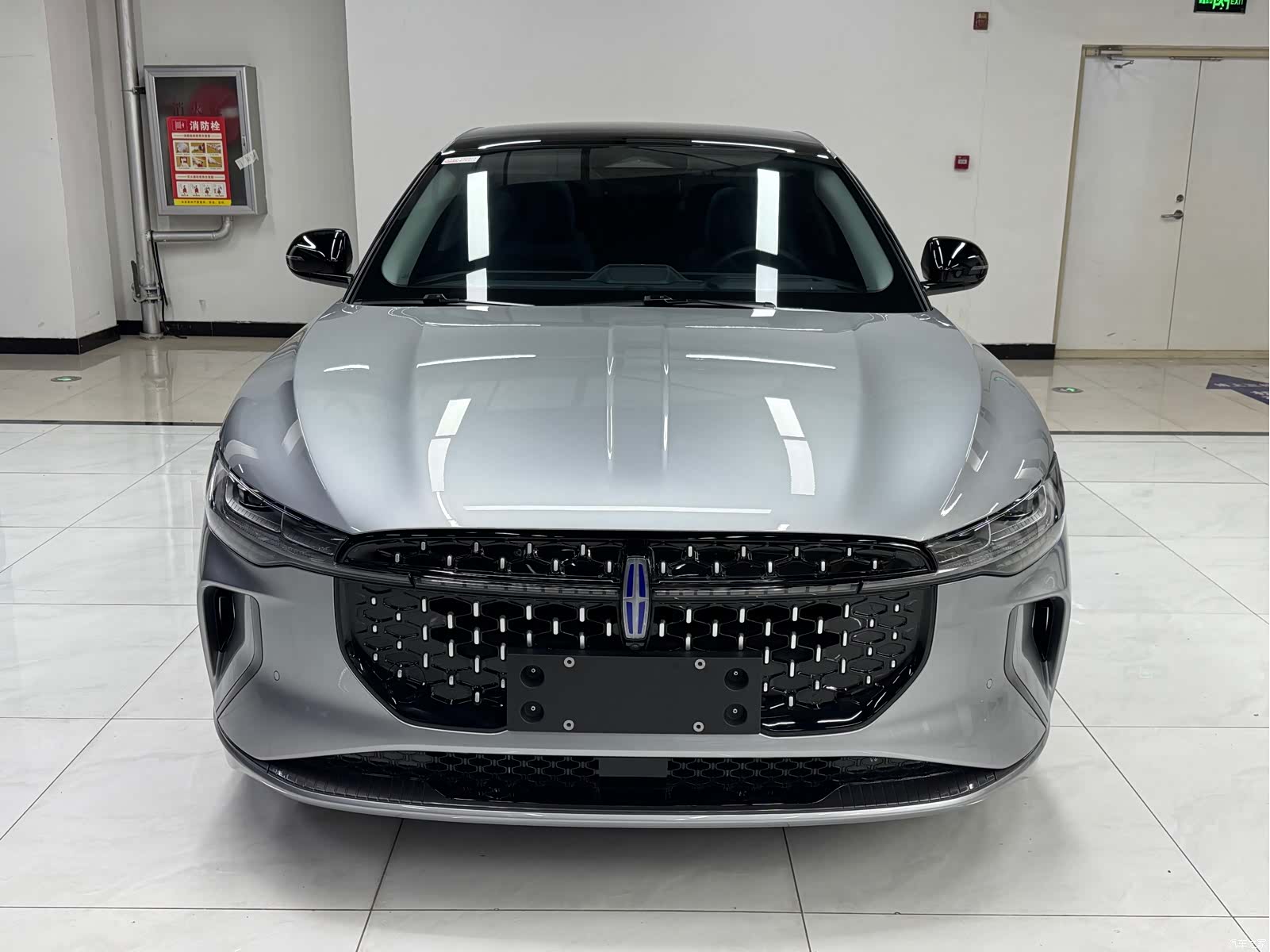 Lincoln Z, 2024 2