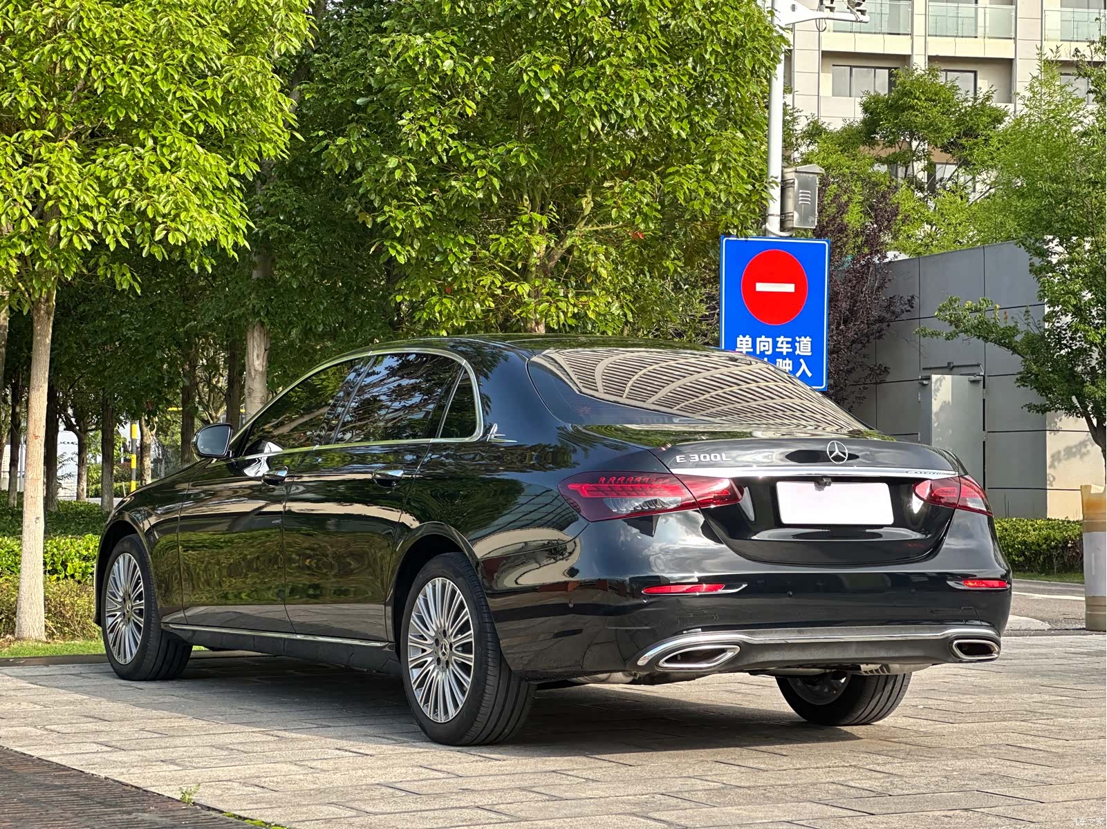 Mercedes-Benz E-Class, 2021 6