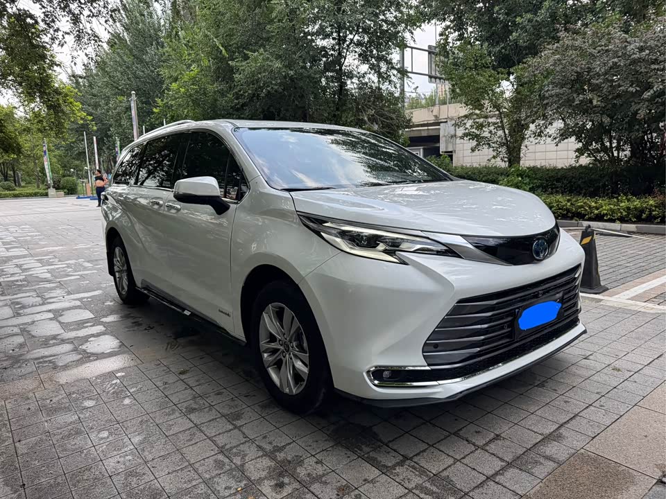 Toyota SIENNA