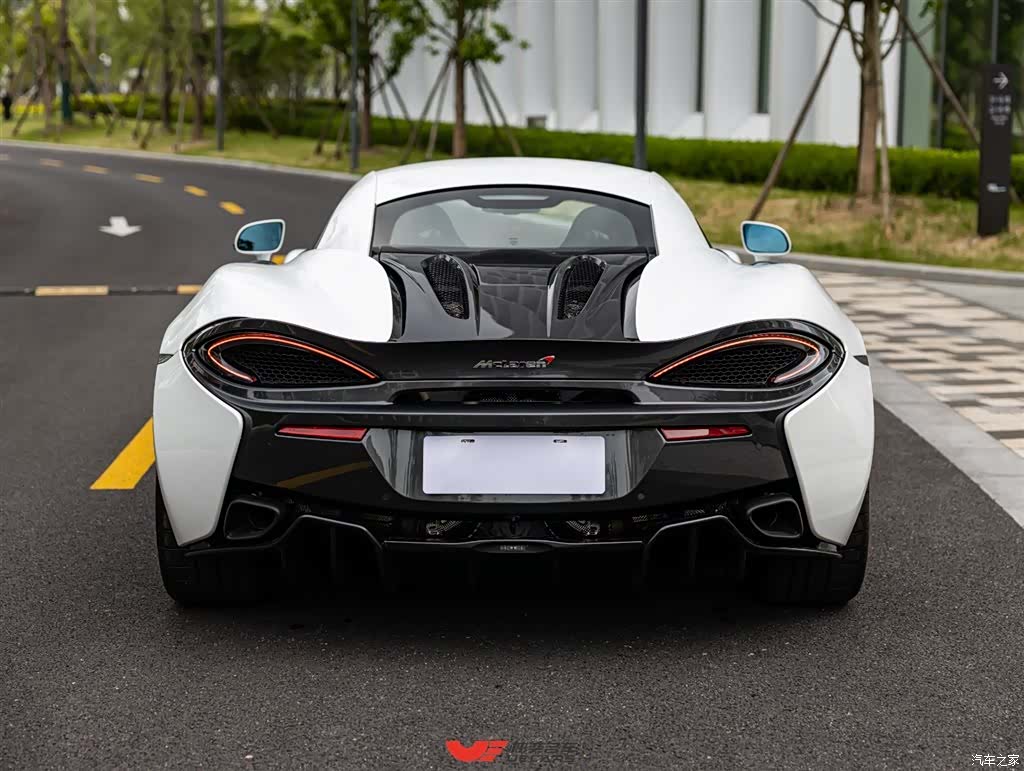 McLaren 570, 2019 все фото