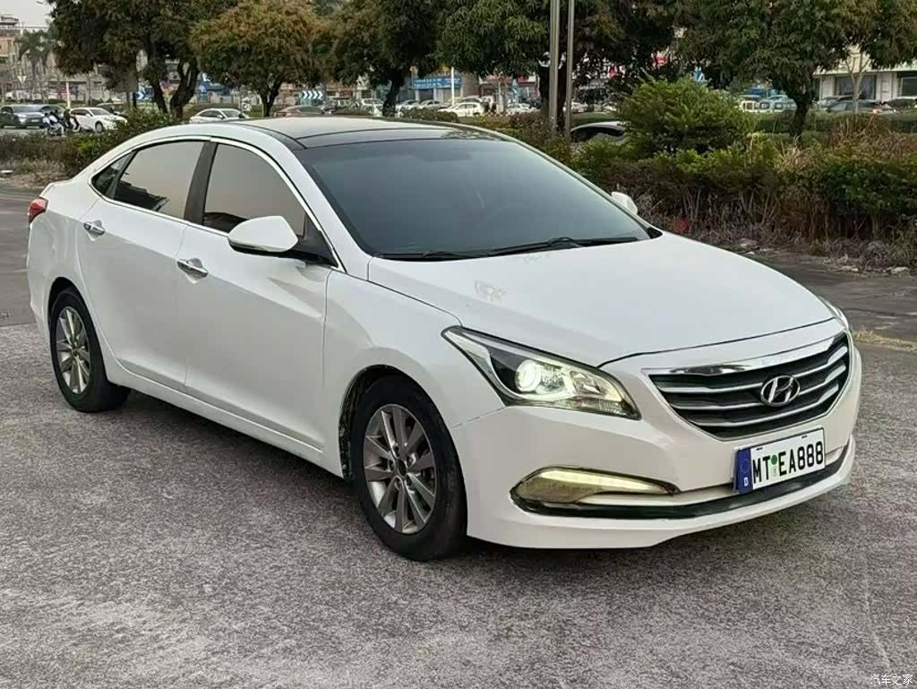 Hyundai GLS, 2015 3