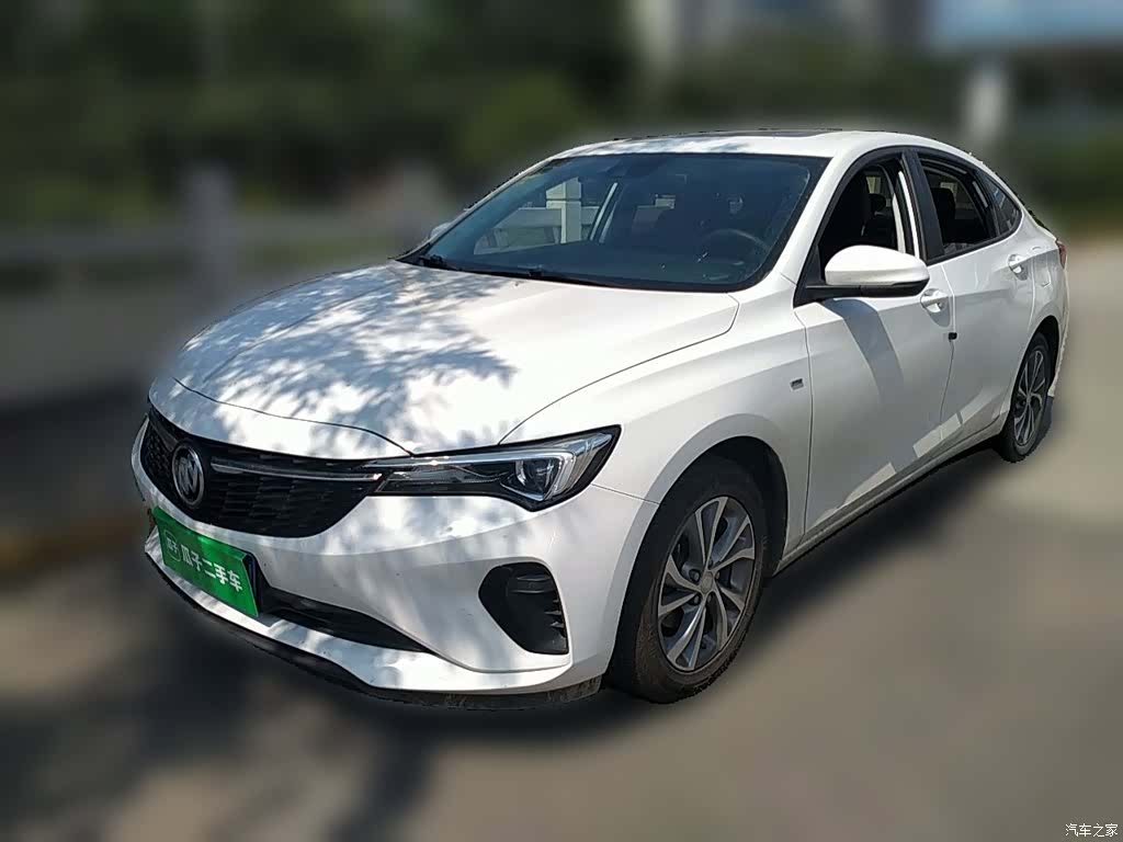 Buick Verano, 2022 2
