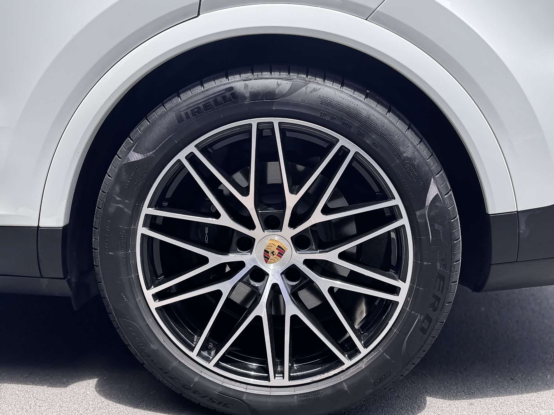Porsche Cayenne, 2024 14