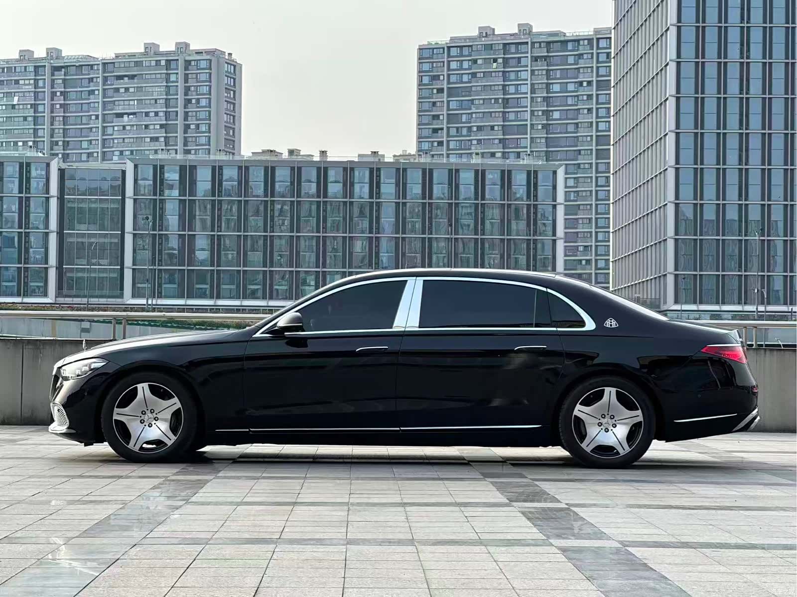 Maybach S-Class, 2022 7