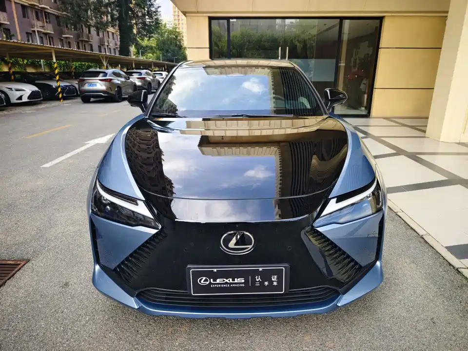 Lexus RZ Lexus RZ
