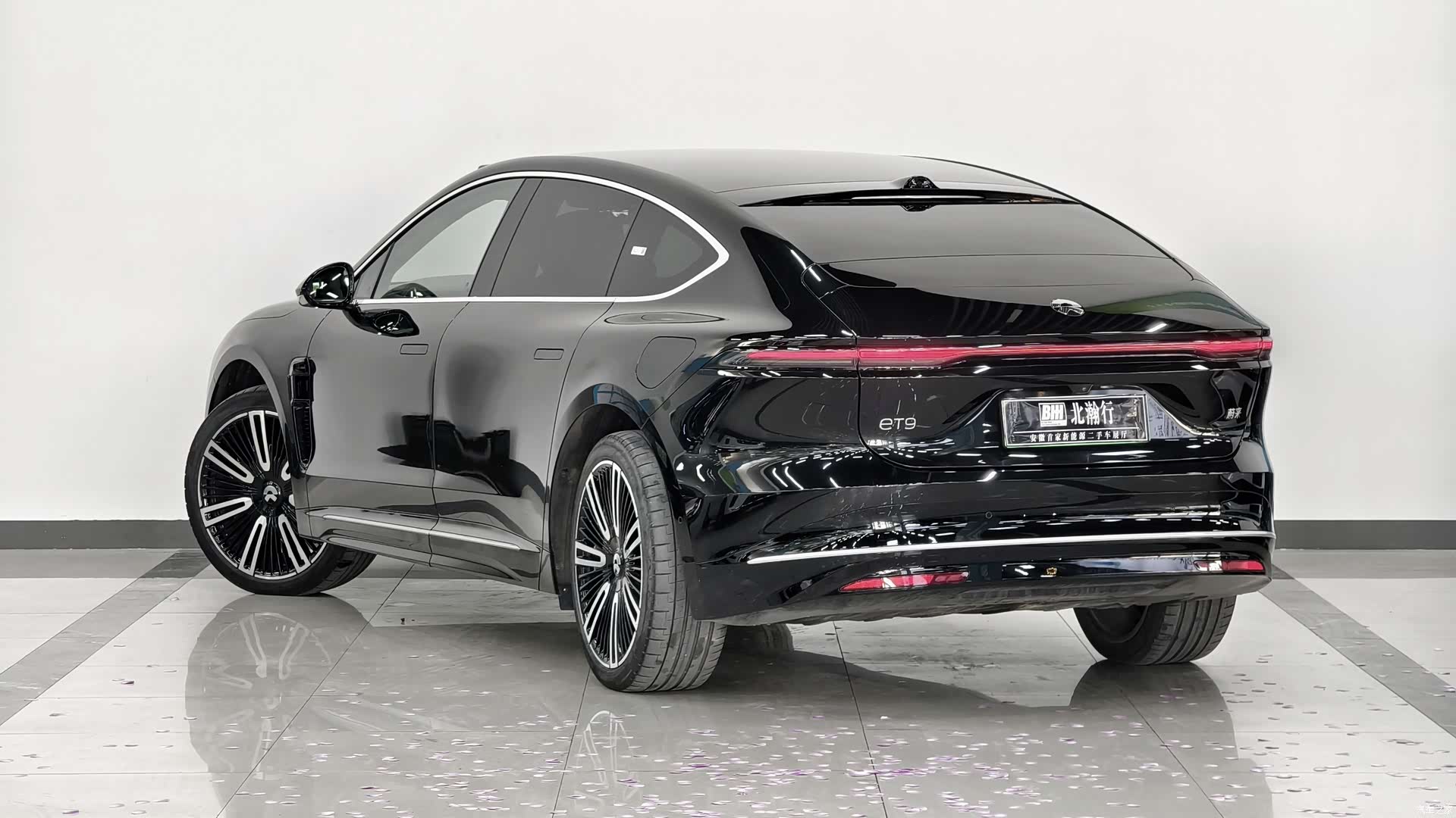 NIO ET9, 2025 4