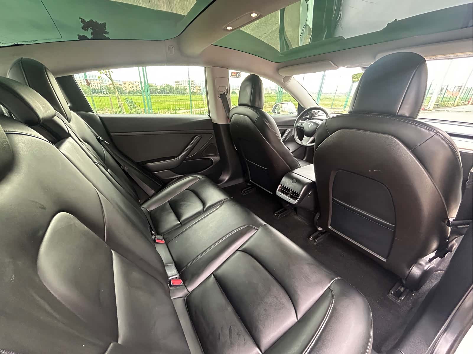 Tesla Model 3, 2020 12